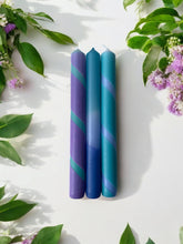 Load image into Gallery viewer, PERIWINKLE - Dip Dye and Striped Dinner Candle Trio
