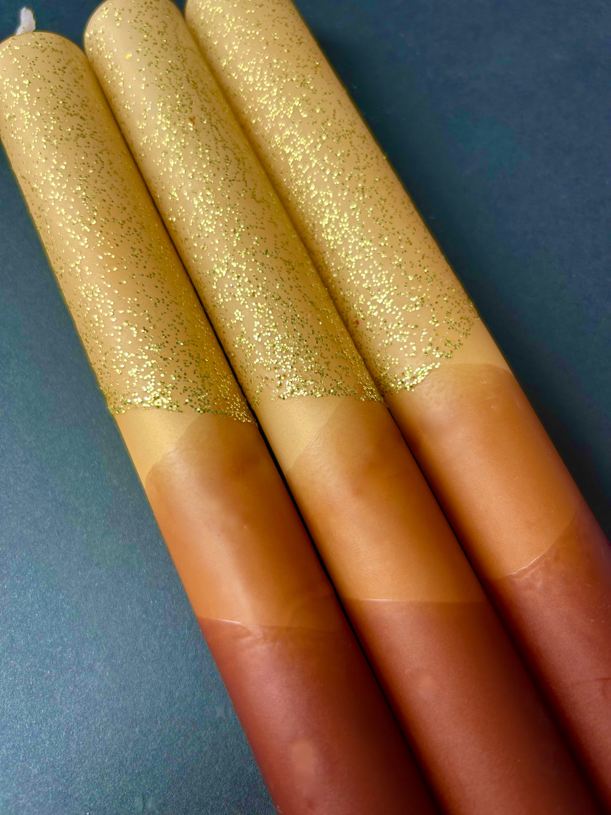 COSY CARAMEL Dip Dye Dinner Candle Trio