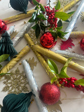 Load image into Gallery viewer, METALLIC MARBLED FOIL - Champagne and Snow Set of 4 or 6
