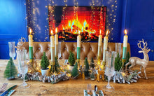 Load image into Gallery viewer, MISTLETOE KISSES Dip Dye Dinner Candle Trio
